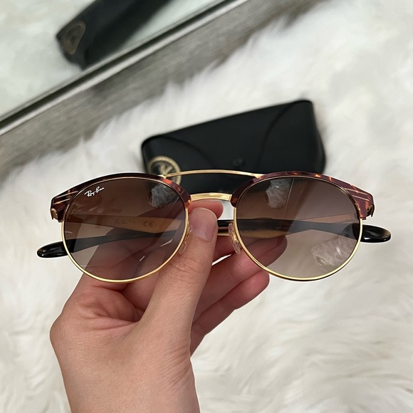 Ray Ban Sunglasses with Case - Picture 4 of 11